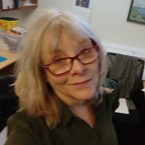 Meet your Posher, Constance